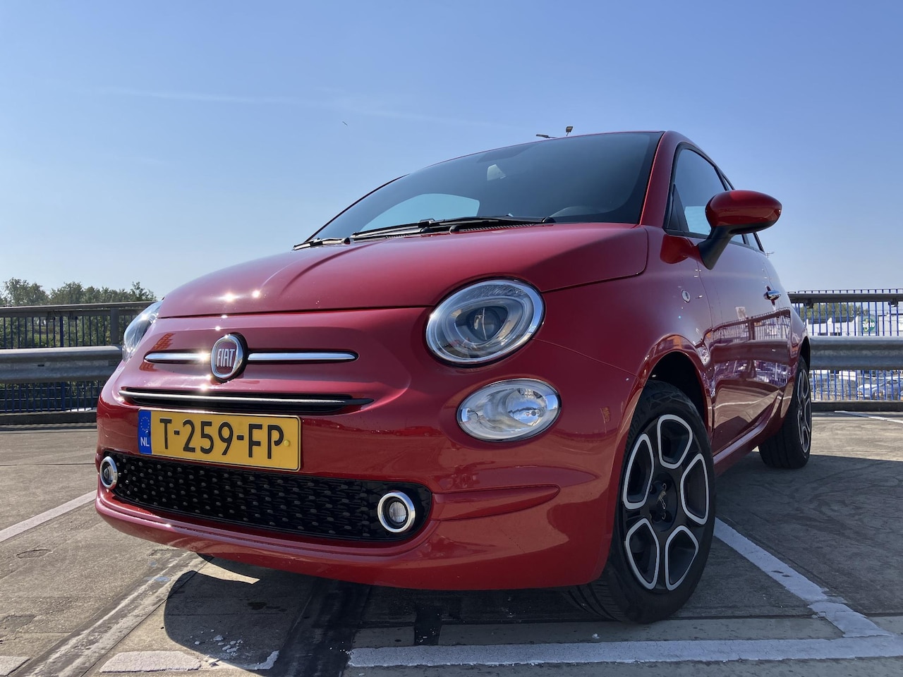 Fiat 500 - Hybrid Club | Cruise control | Parkeersensoren - AutoWereld.nl