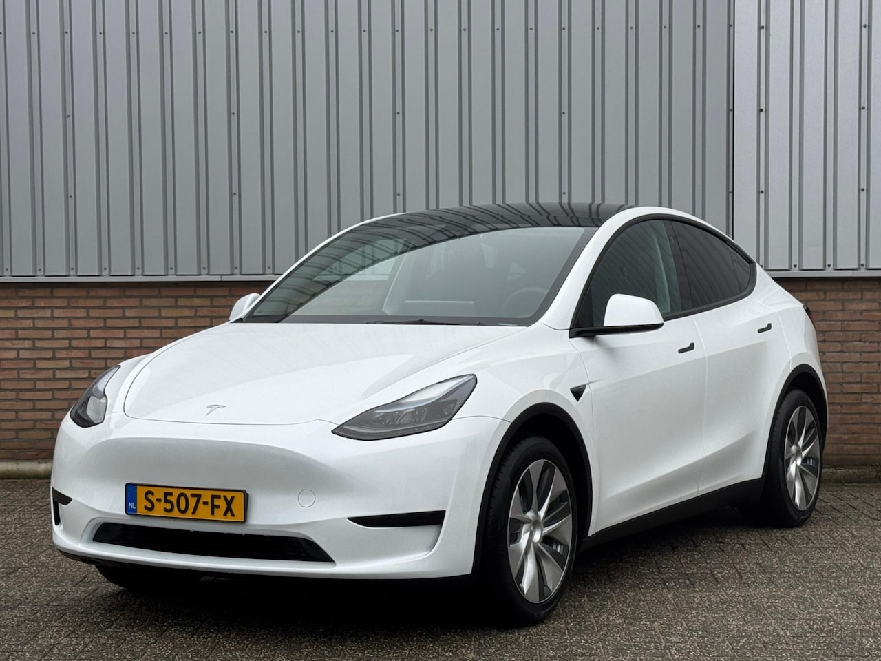 Tesla Model Y - RWD 58 Garantie/ 1ste Eigenaar/ BTW-auto! - AutoWereld.nl