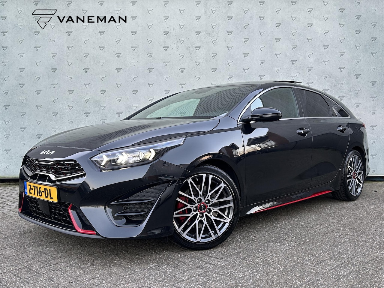 Kia Pro cee'd - 1.6 T-GDi GT | Automaat | JBL | Camera | Navi | BSD | 18” Velgen | Apple CarPlay/Android A - AutoWereld.nl