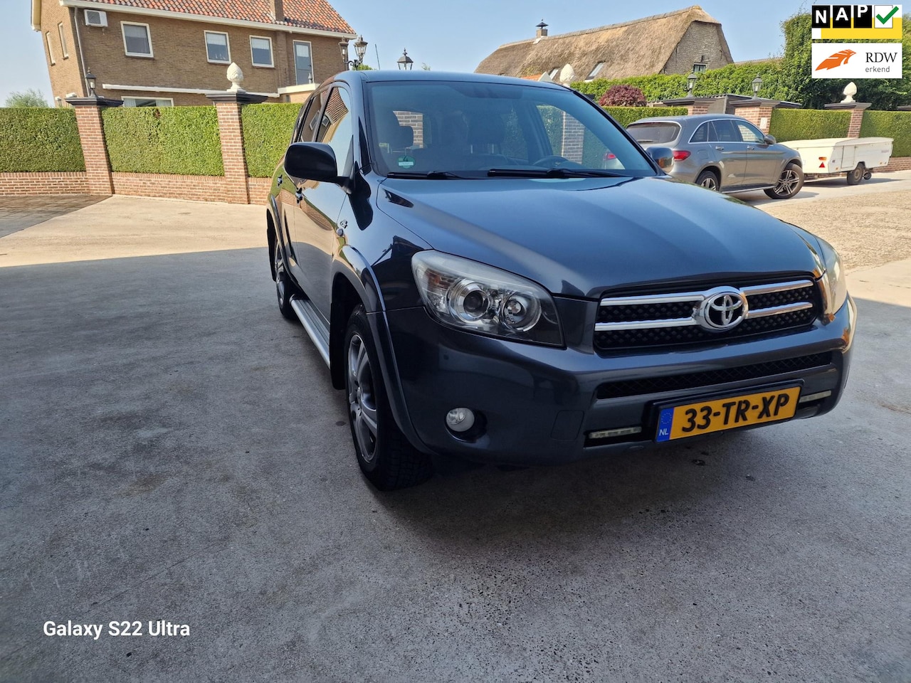 Toyota RAV4 - 2.2 D-CAT Executivebj 2007 orgin. km,s inruil mogelijk - AutoWereld.nl