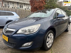 Opel Astra Sports Tourer - 1.4 Turbo Edition Clima Cruise NAVi Bluetooth