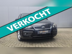 Ford Focus Wagon - 1.6-16V Futura Airco I Trekhaak