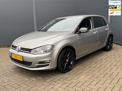 Volkswagen Golf - 1.2 TSI Facelift / Pdc / Trekhaak