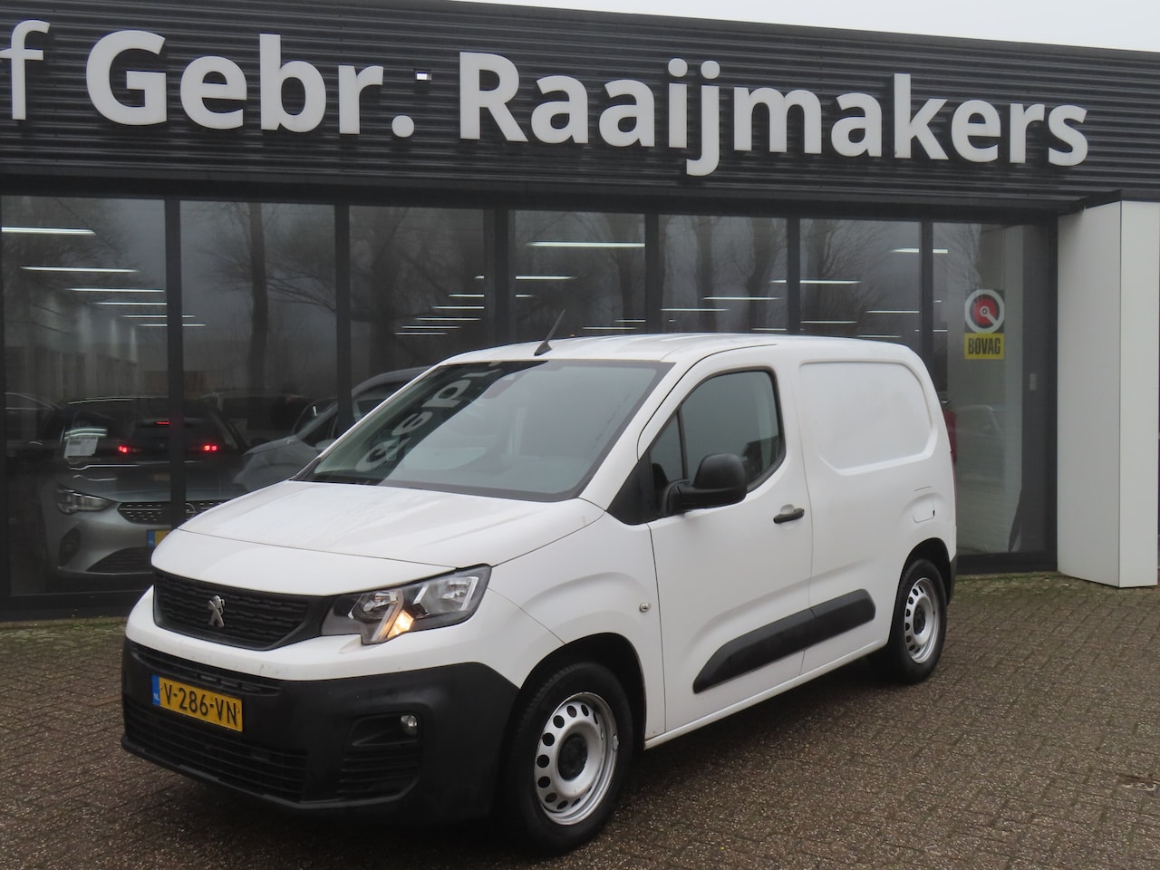 Peugeot Partner - 1.5 BlueHDI Premium*ECC*EXPORT* - AutoWereld.nl