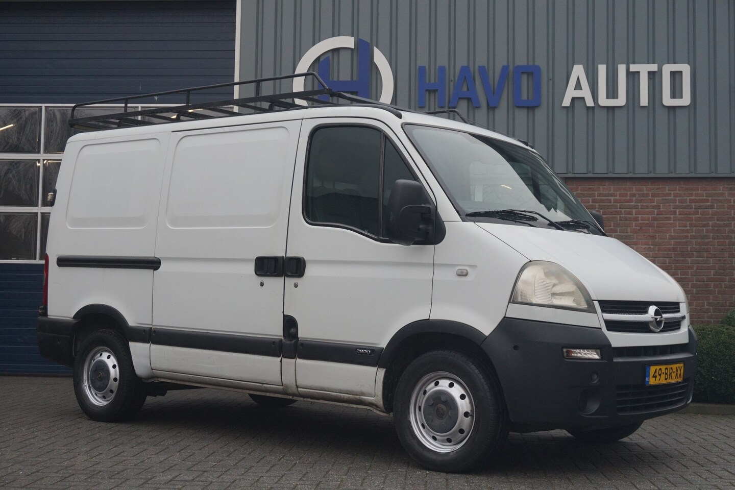 Opel Movano - 2.5 CDTi, TREKHAAK, NAP, 2X SCHUIFDEUR - AutoWereld.nl