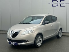 Lancia Y(psilon) - Ypsilon 0.9 TwinAir Platinum | Automaat | 1e Eigenaar| Compleet onderhouden