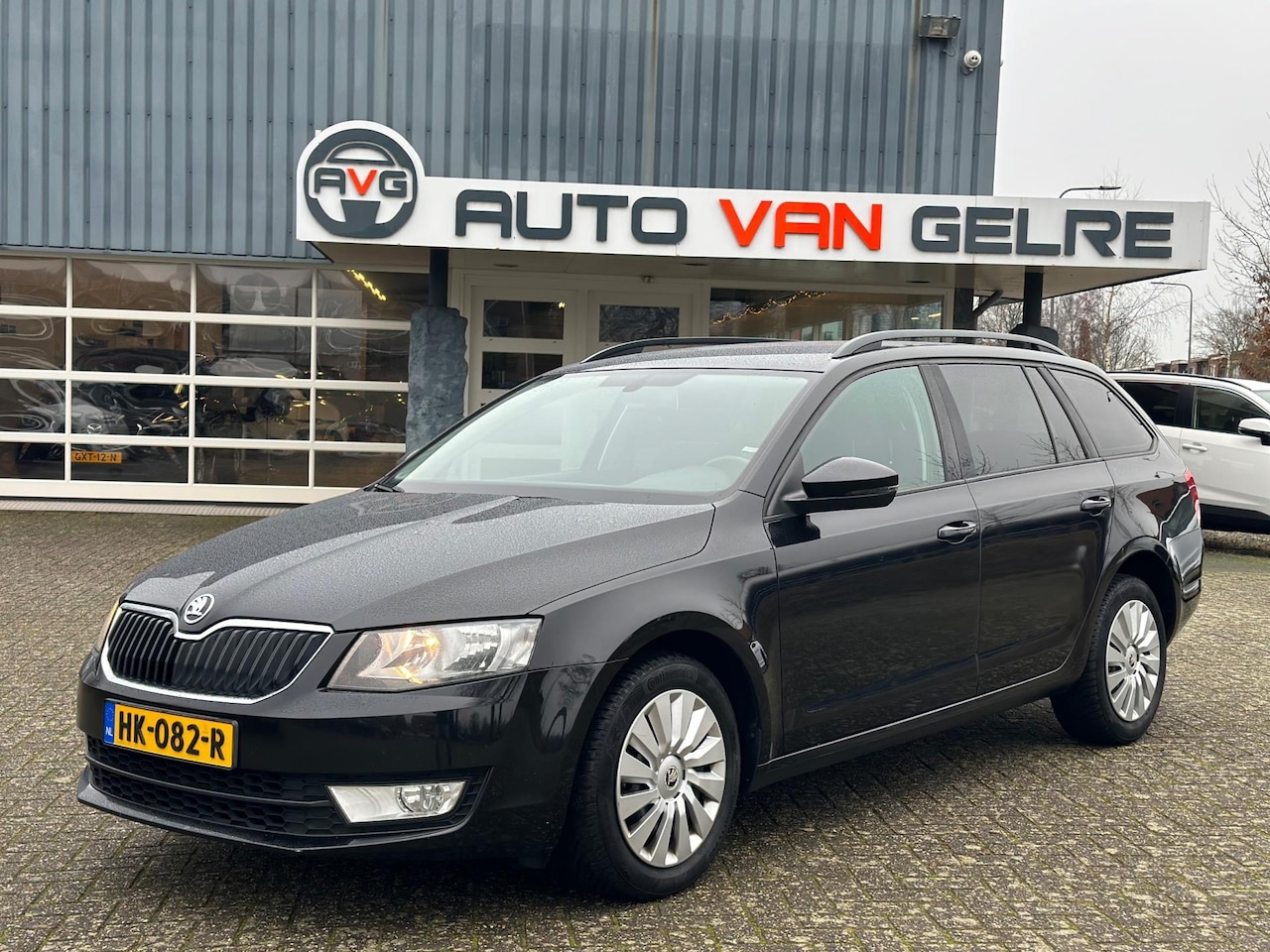 Skoda Octavia Combi - 1.6 TDI Greentech Ambition 110PK* Navi*Cruise*Airco*Elek.pak*NAP - AutoWereld.nl