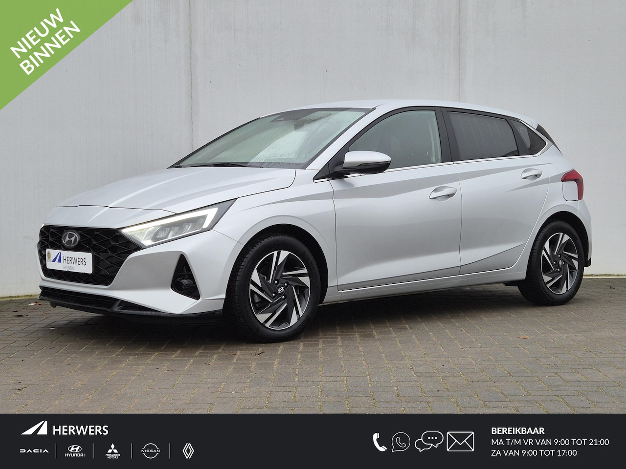 Hyundai i20 - 1.0 T-GDI Comfort Automaat / Stoel- en stuurverwarming / Led verlichting / 16" LMV / Navig - AutoWereld.nl