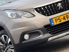 Peugeot 2008 - 1.2 PT 110PK Allure | Spirit Grey | AppleCarplay/PANO/Trekhaak - Chique