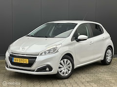 Peugeot 208 - 1.2 PureTech Blue Lion | PARELMOER | CRUISE | TREKHAAK |