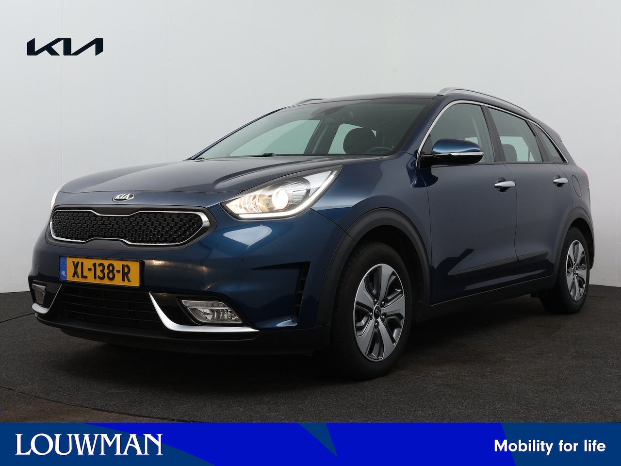 Kia Niro - 1.6 GDi Hybrid DynamicLine | Parkeersensoren achter | LM velgen | Trekhaak | Navigatie | C - AutoWereld.nl