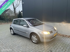 Renault Mégane - AUTOMAAT nieuw apk 5D/airco