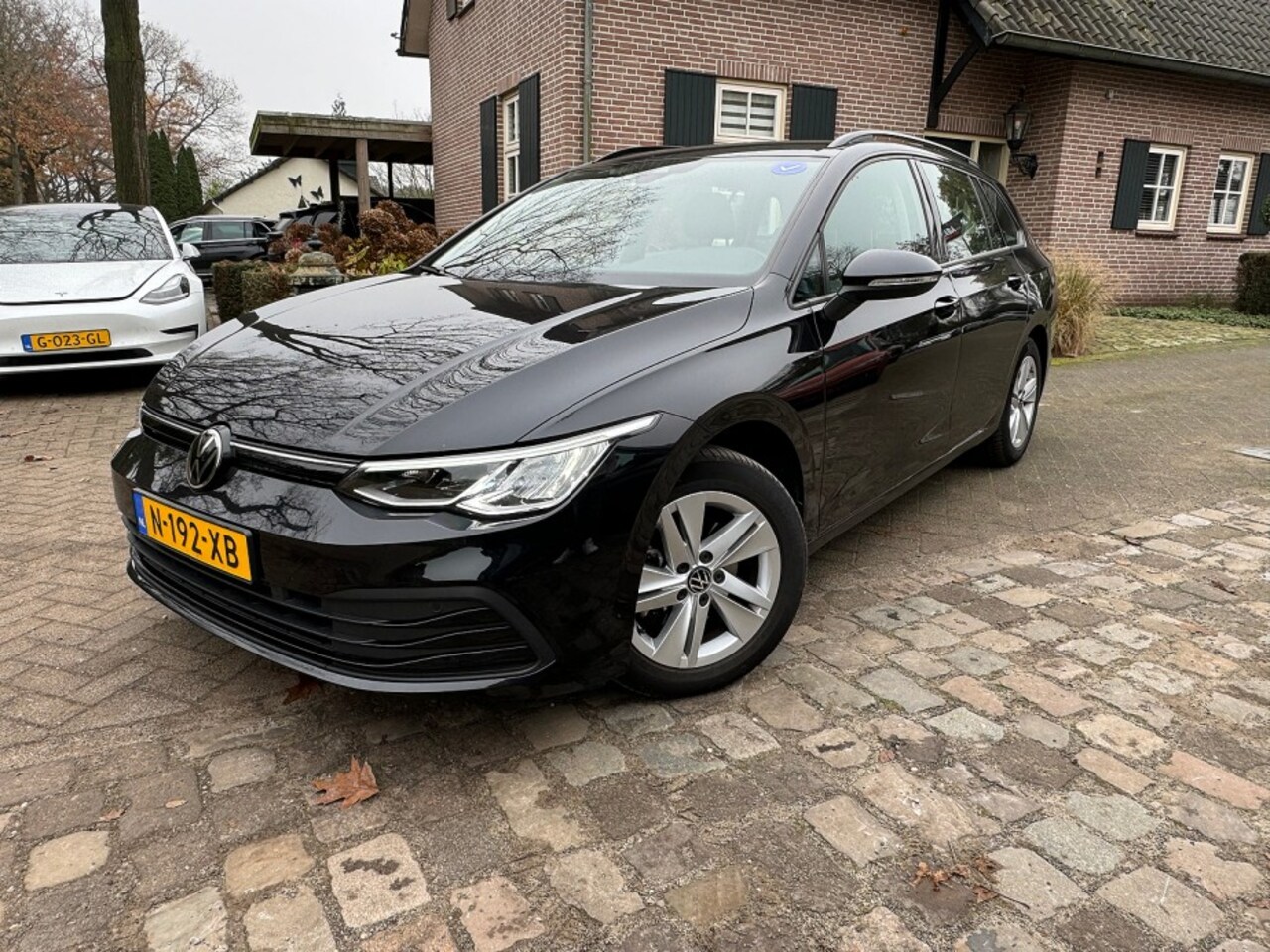 Volkswagen Golf Variant - 1.0 TSI Life ecc,navi,lmv,sfeerlicht - AutoWereld.nl