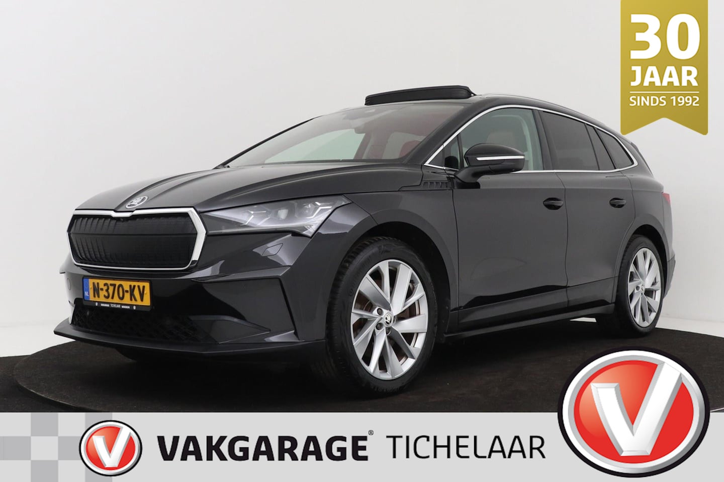 Skoda Enyaq iV - 80 First Edition | Uitklap Trekhaak | Panoramadak | Leer | 3-Zone Climate Control | Head-U - AutoWereld.nl