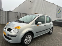 Renault Modus - 1.4-16V Tech Line