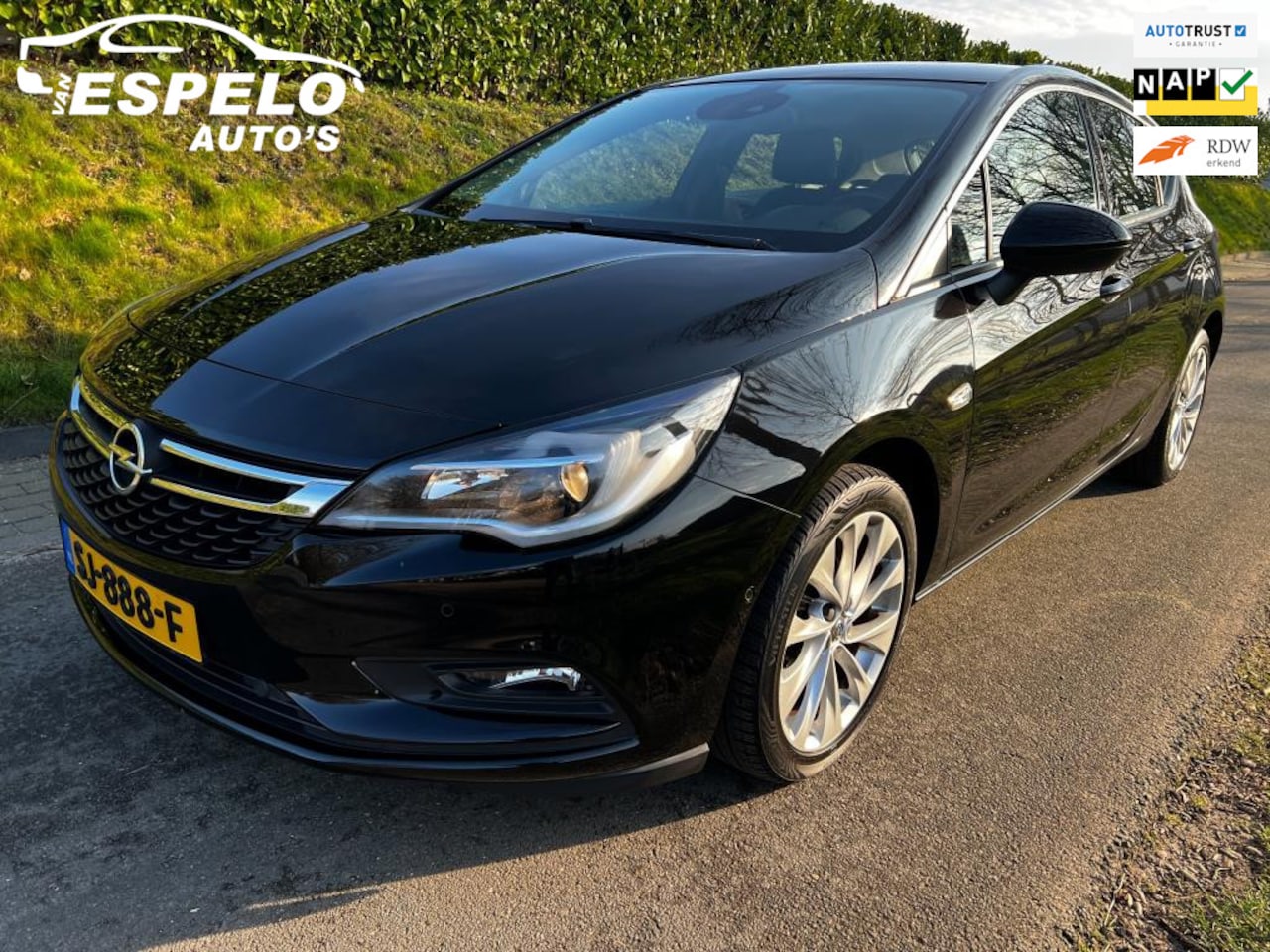 Opel Astra - 1.4 Innovation AUTOMAAT met 95.869 km, Dealer onderhouden, Bt telefoon, Navigatie, Camera, - AutoWereld.nl