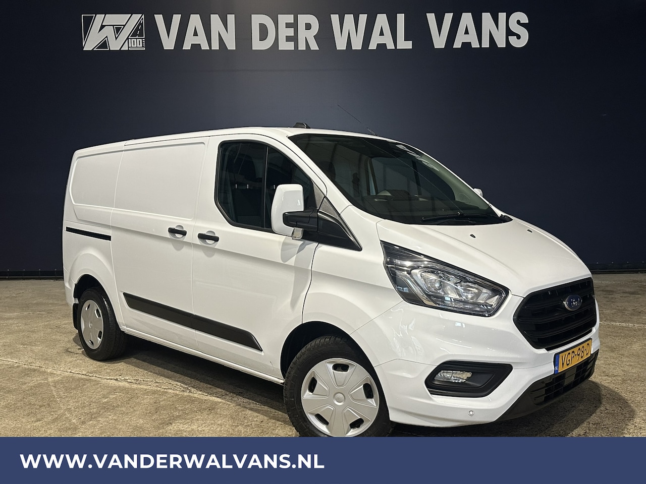 Ford Transit Custom - 2.0 TDCI 130pk **BPM VRIJ voor de Ondernemer** L1H1 Euro6 Airco | LED Cruisecontrol, Parke - AutoWereld.nl