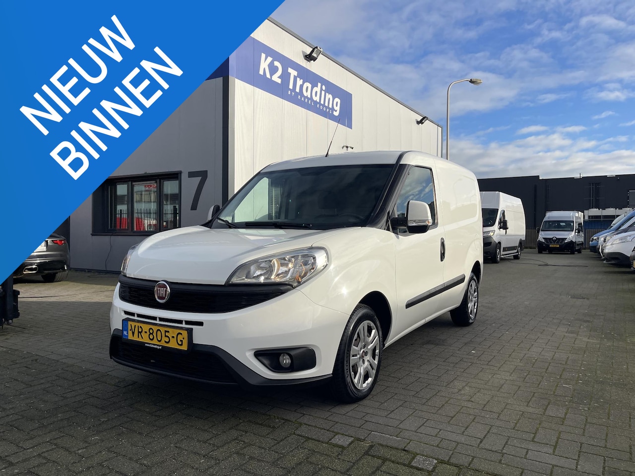 Fiat Doblò Cargo - 1.3 MJ L1H1 SX TREKHAAK NAVI NIEUWE APK - AutoWereld.nl