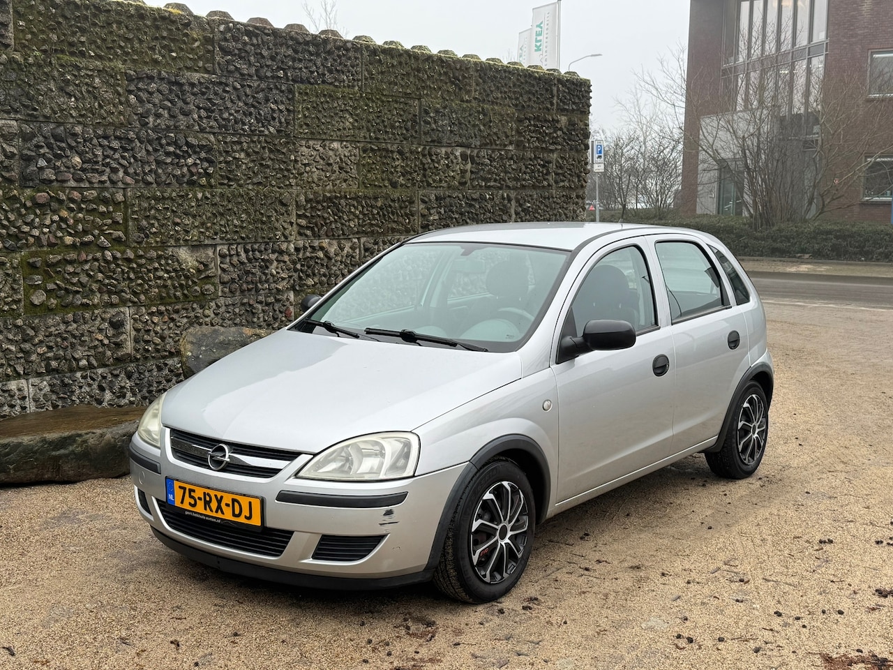 Opel Corsa - 1.2-16V Essentia 1.2-16V Essentia - AutoWereld.nl