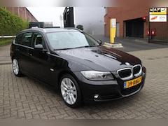 BMW 3-serie Touring - 318i Corporate Lease Luxury Line