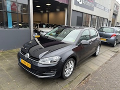 Volkswagen Golf - 1.2 TSI Highline