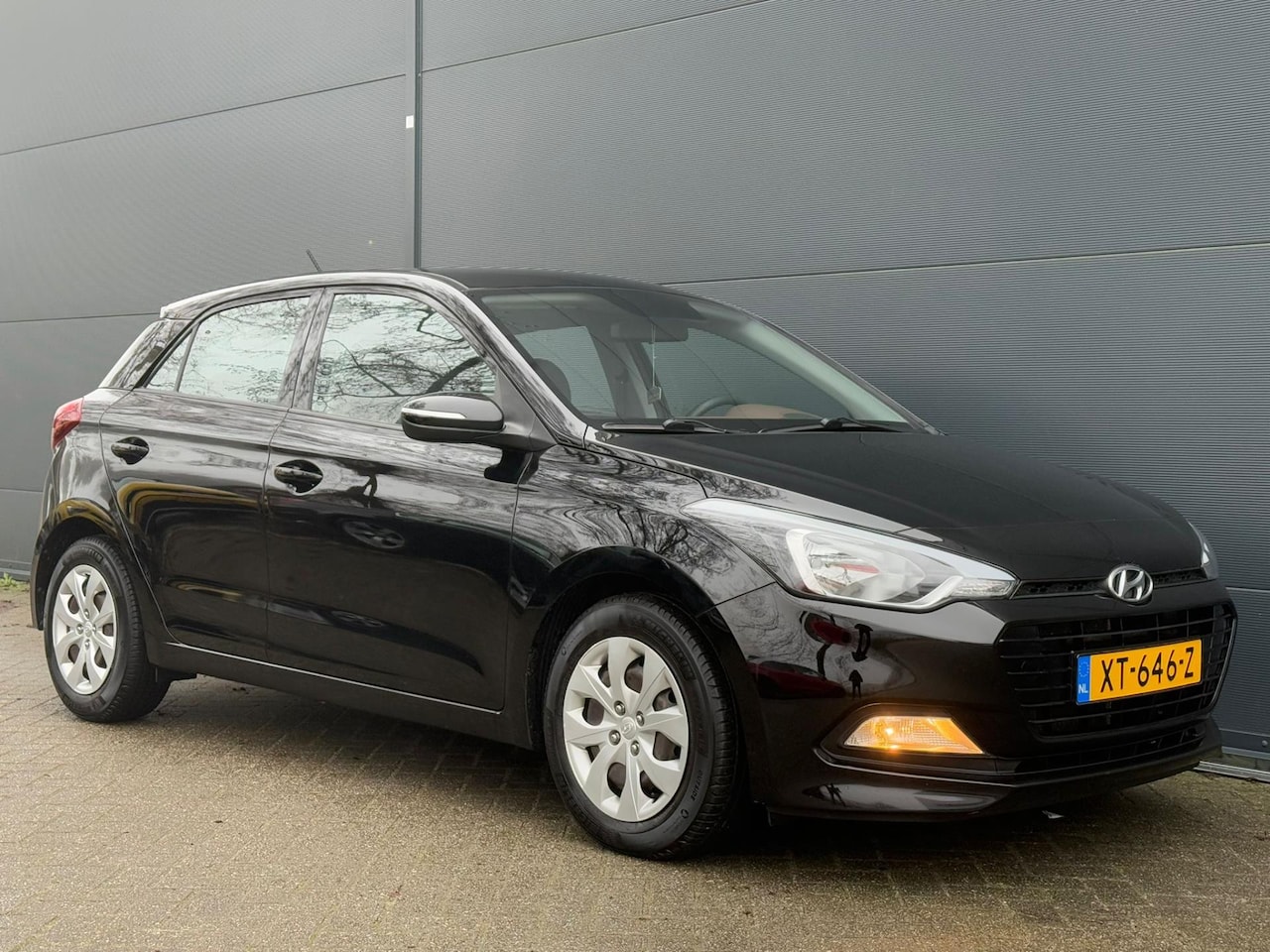 Hyundai i20 - 1.0 T-GDI i-Drive Cool 1STE EIGENAAR | AIRCO | 76482KM | BTW | NWE APK - AutoWereld.nl