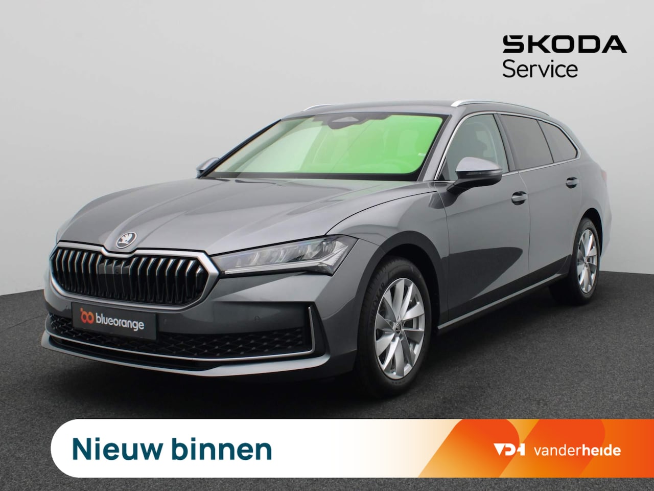 Skoda Superb Combi - 1.5 TSI MHEV First Edition 150PK DSG Alarm, Keyless, Virtual Pedal, Adaptieve Cruise, Wint - AutoWereld.nl