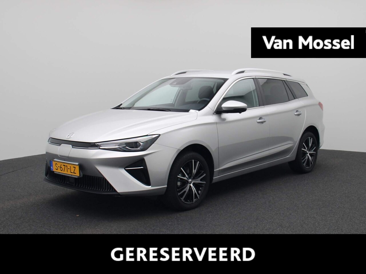 MG 5 - Long Range Luxury 61 kWh | Leder | Navi | 360 Camera | Apple CarPlay | Adaptive Cruise Con - AutoWereld.nl