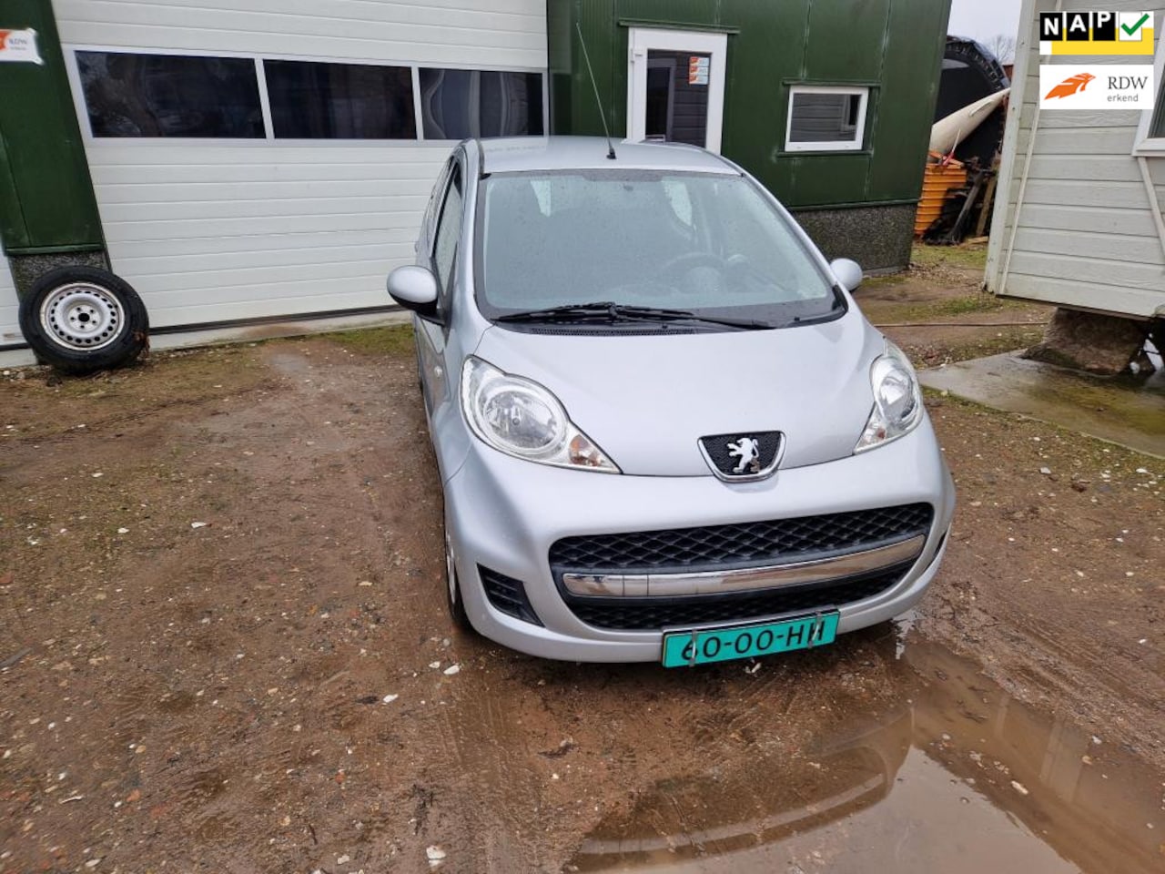 Peugeot 107 - 1.0-12V XS 1.0-12V XS - AutoWereld.nl