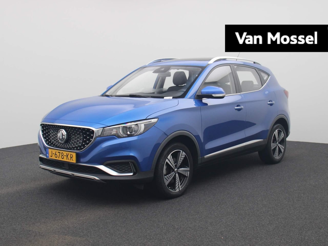 MG ZS - EV Luxury 45 kWh | PANORAMADAK | LEDER | ACHTERUITRIJCAMERA | PARKEERSENSOREN | ADAPTIVE C - AutoWereld.nl