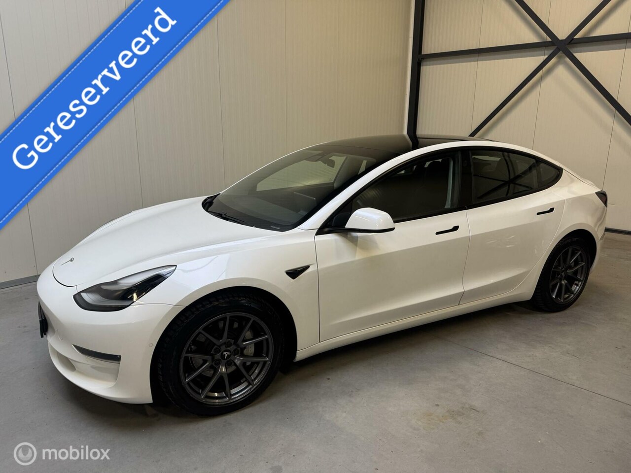 Tesla Model 3 - Long Range RWD Long Range AWD 75 kWh FACELIFT - AutoWereld.nl