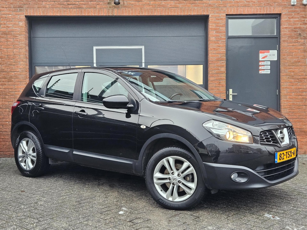 Nissan Qashqai - 1.6 Acenta Trekhaak Bluetooth Cruise 17" - AutoWereld.nl