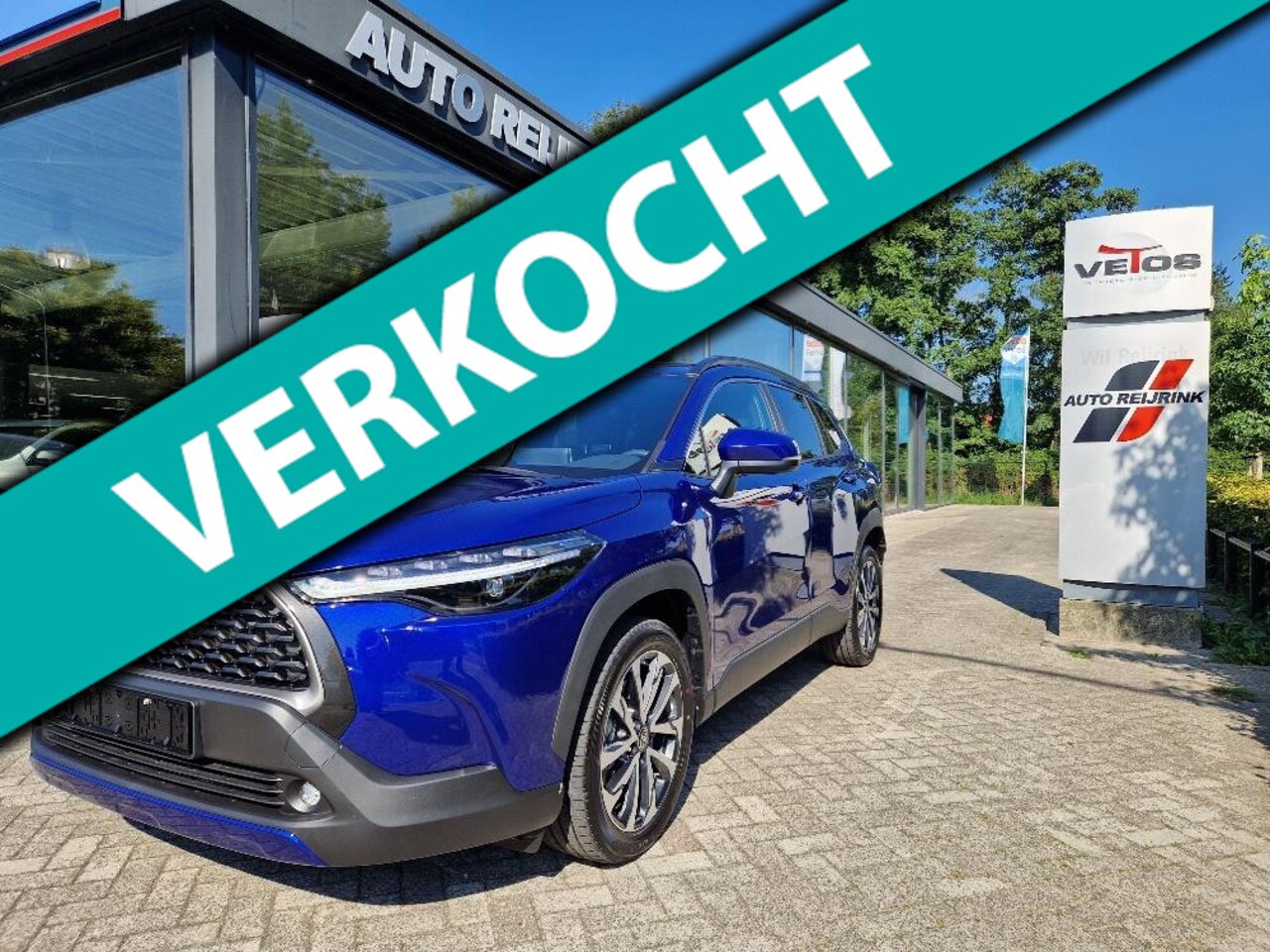 Toyota Corolla Cross - Hybrid 140 Style/NAVI/STUUR-EN STOELVERWARMING - AutoWereld.nl