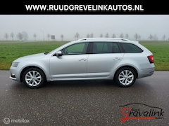 Skoda Octavia Combi - TSI 116 PK H6 Navi Stoelverw DonkerGlas Chroom