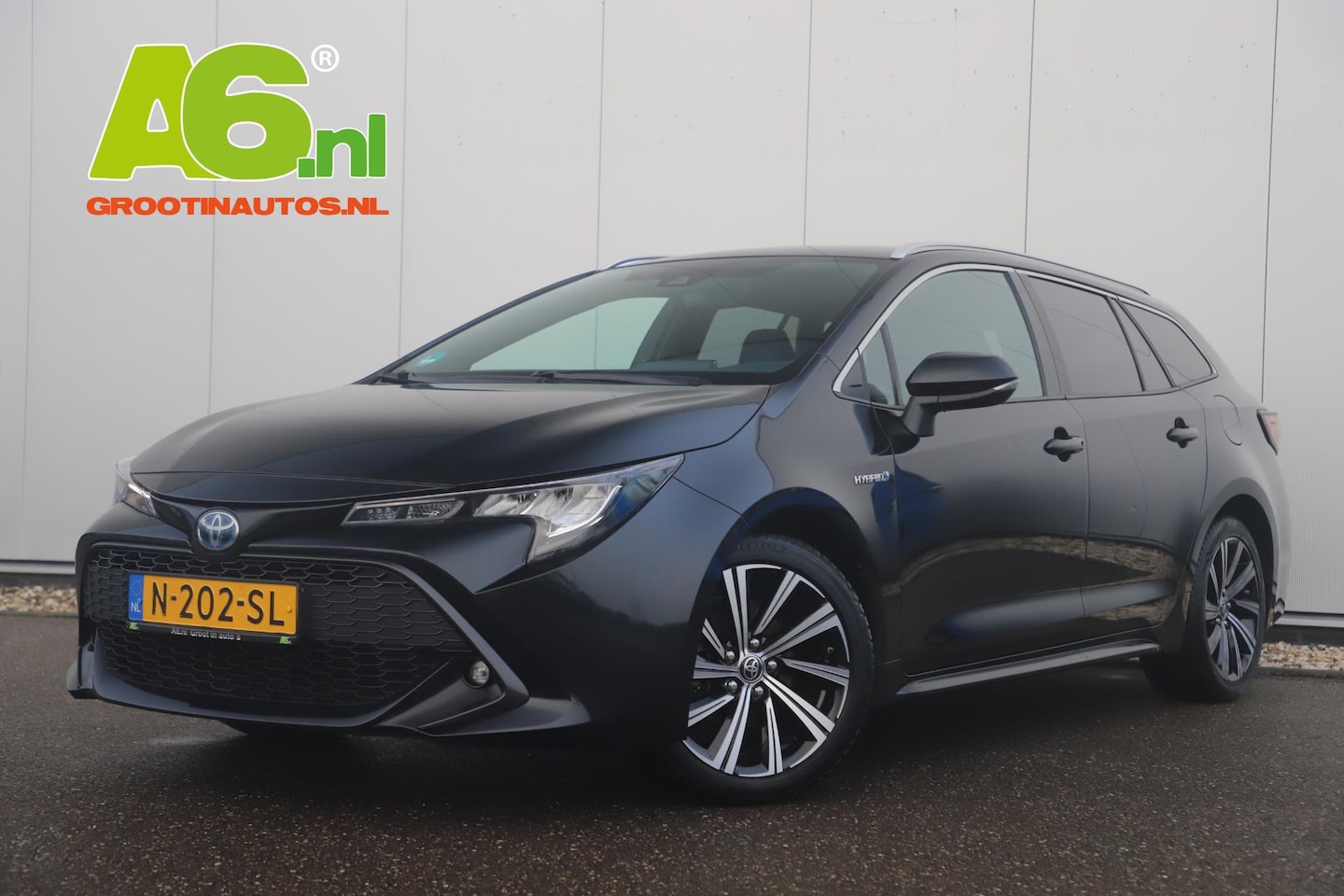 Toyota Corolla Touring Sports - 1.8 Hybrid Dynamic Automaat Keyless Carplay Android Camera Clima Adaptive Cruise Rijstrook - AutoWereld.nl