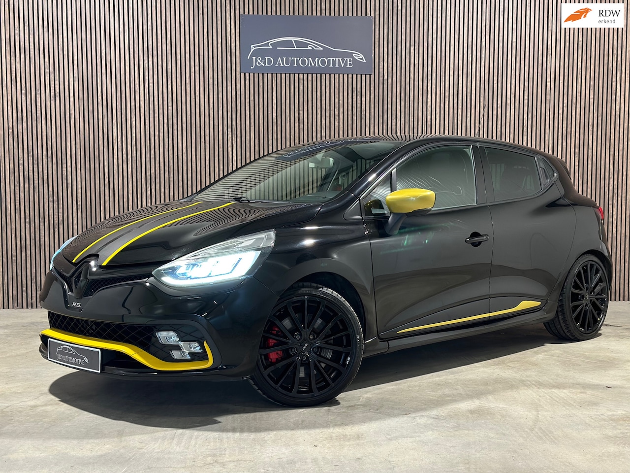 Renault Clio - 1.6 R.S. Trophy 2015 LEDER LED CAMERA KEYLESS - AutoWereld.nl