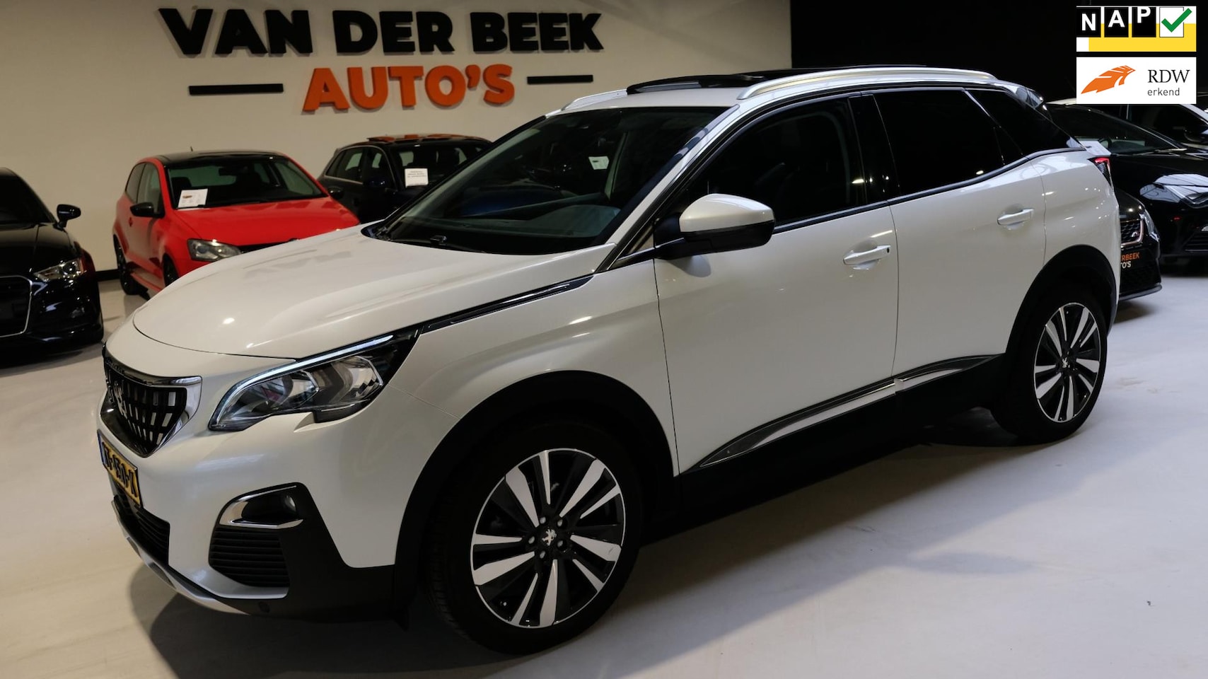 Peugeot 3008 - 1.2 PureTech Première|Carplay|Panorama - AutoWereld.nl