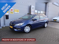 Opel Astra Sports Tourer - 1.2 Business Edition 130PK | Parkeersensoren Achter |Camera | Navi | Trekhaak | NL-Auto |