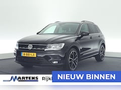 Volkswagen Tiguan - 1.5 TSI 150pk DSG ACT Comfortline Business Trekhaak Stoelverwarming Navigatie