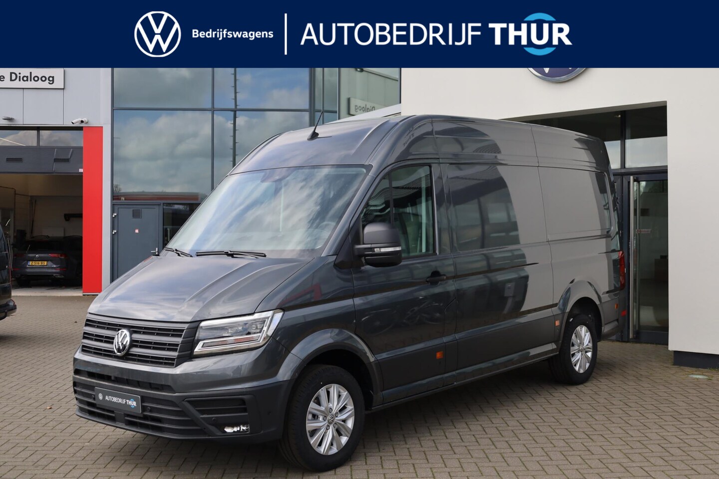 Volkswagen Crafter - 35 2.0 TDI L3H3 Exclusive 35 2.0 TDI L3H3 Exclusive 177PK / 130kW, 3.5 ton Executive plus pakket, verwarmb. voorstoe - AutoWereld.nl