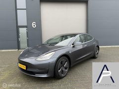 Tesla Model 3 - Long Range AWD 75 kWh Grijs metallic Trekhaak