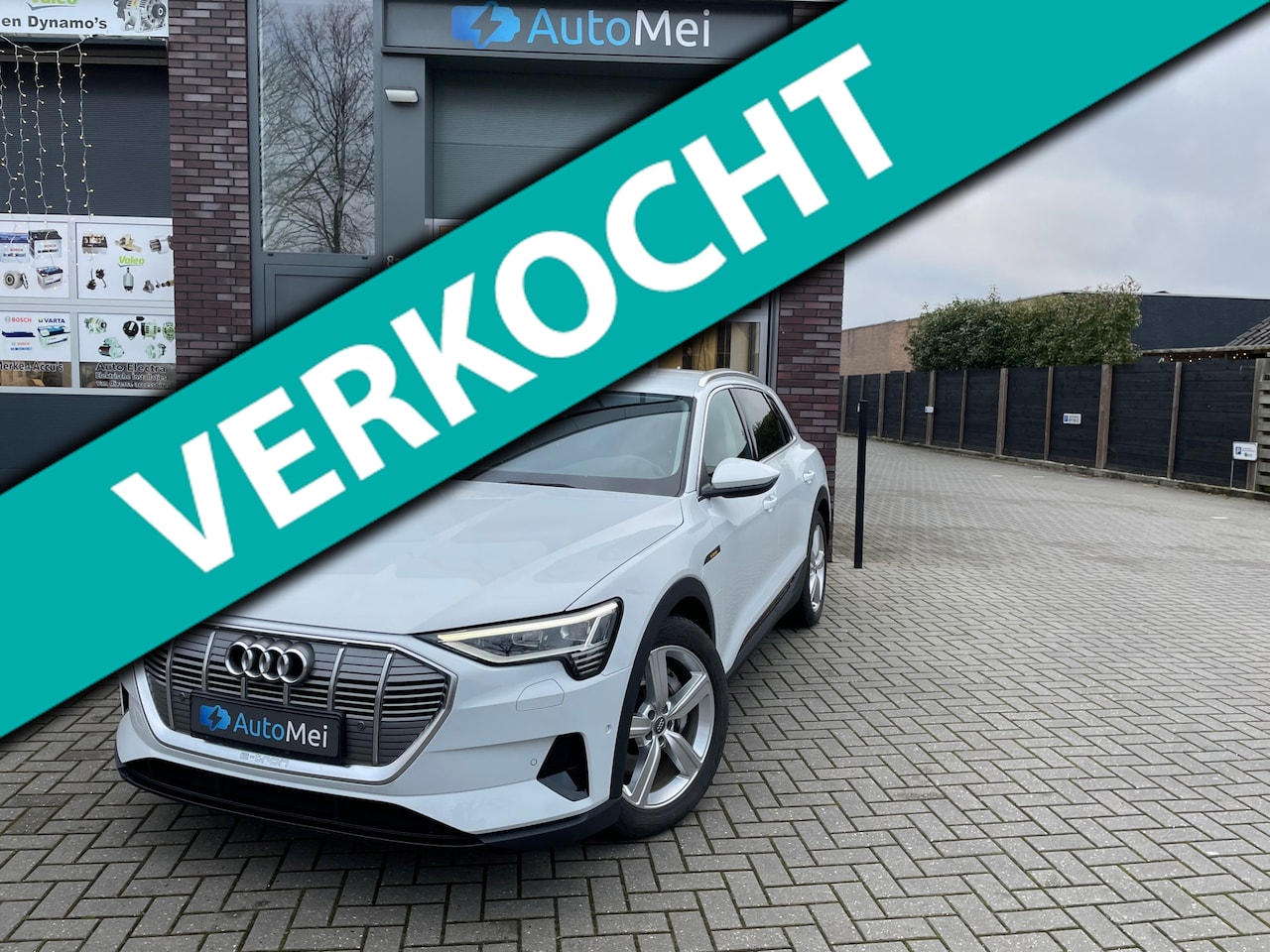 Audi e-tron - 50 quattro edition 71 kWh Assistentiepakket Tour // ACC // Achteruitrijcamera - AutoWereld.nl