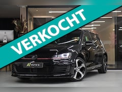 Volkswagen Golf - 2.0 TSI GTI/PANO/KEYLESS/LANE ASSIST/ACC/VOL