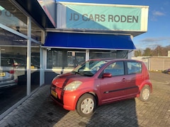 Daihatsu Sirion 2 - 1.0-12V Trend Luxe Lage km 1e eigenaar