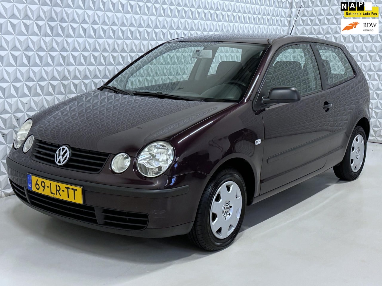 Volkswagen Polo - 1.4-16V AUTOMAAT Airco / 90.000km (2003) - AutoWereld.nl