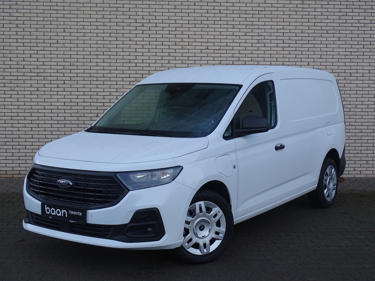 Ford Transit Connect - 1.5 Turbo 150pk PHEV L2 Trend | Frozen white | Uit voorraad leverbaar | Trekhaak | Pdc | C - AutoWereld.nl