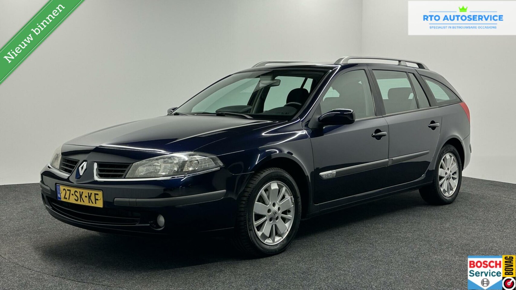 Renault Laguna Grand Tour - 2.0-16V Authentique NAVI CRUISE LM - AutoWereld.nl