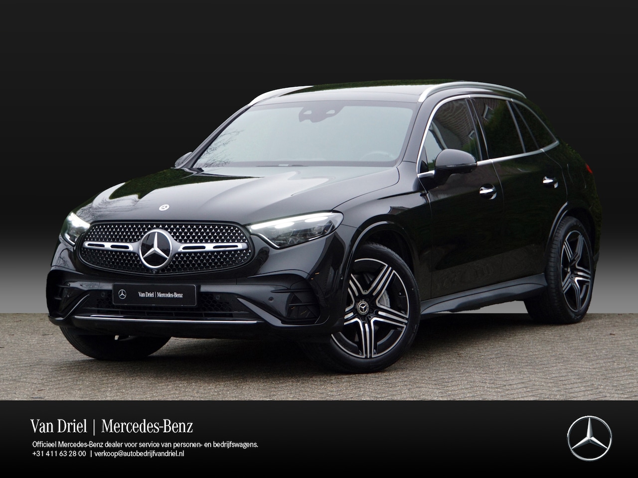 Mercedes-Benz GLC-klasse - 300 e 4MATIC AMG Line | Achterasbesturing Luchtvering Trekhaak Distronic Memory Burmester - AutoWereld.nl