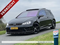 Volkswagen Golf - 7 2.0 TSI R 300PK 4MOTION / Pano / Org NL / Milltek / Dynaudio / Maxton / 2de eigenaar / C