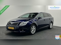 Toyota Avensis - 1.8 VVTi Business NAVI ECC TREKHAAK LM